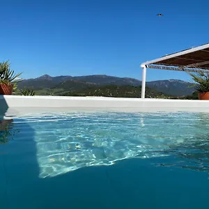 Armenia Piscina Alcala de los Gazules